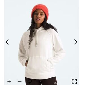 NWT North Face Heritage Patch Hoodie Size Medium Womens